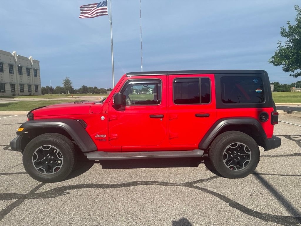Used 2018 Red Jeep Unlimited Sport S image 8
