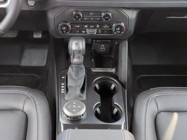 New 2026 White Ford Big Bend image 19