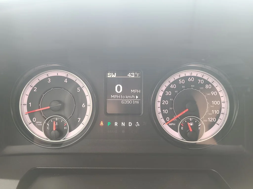 Used 2019 White Ram Express image 31