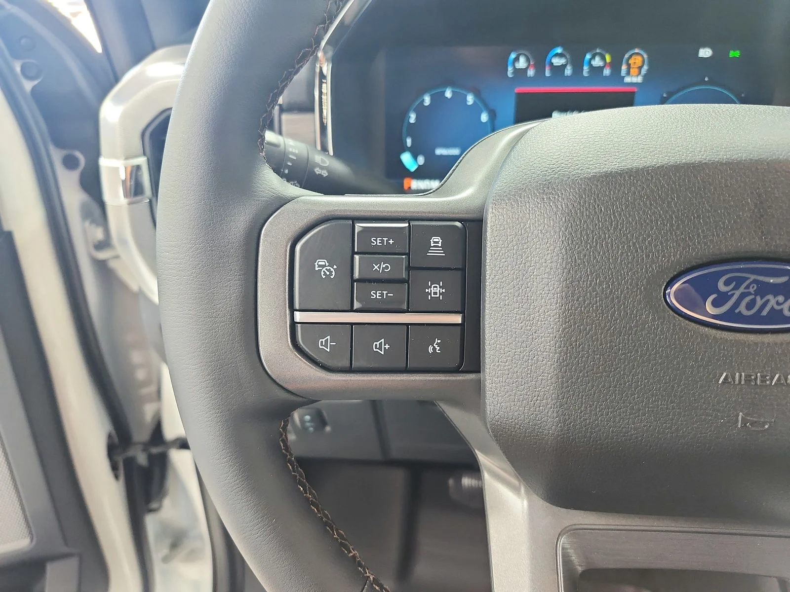 New 2026 White Ford Lariat image 24