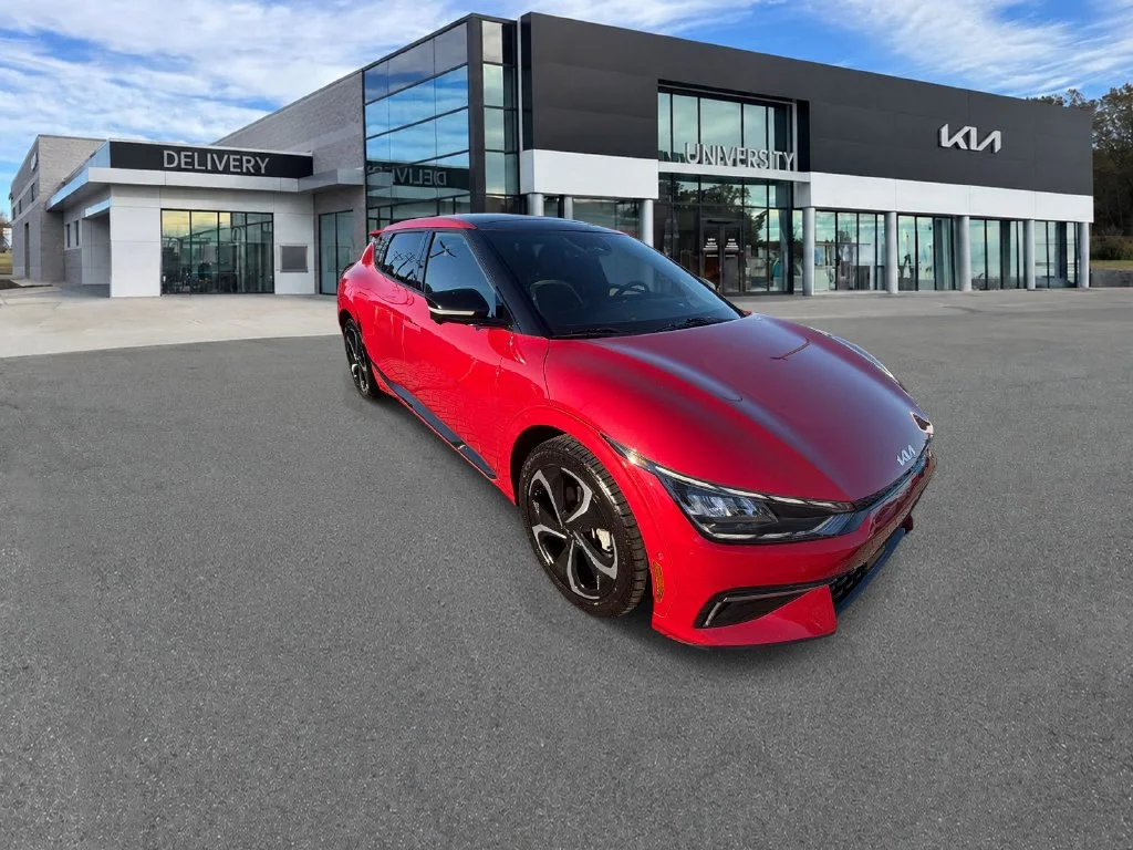 Used 2024 Red Kia GT-Line image 1