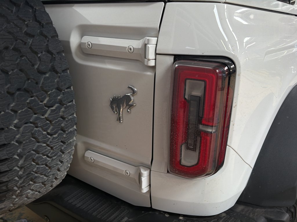Used 2025  Ford Badlands image 4