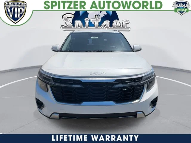 New 2026 Snow White Pearl Kia S image 3