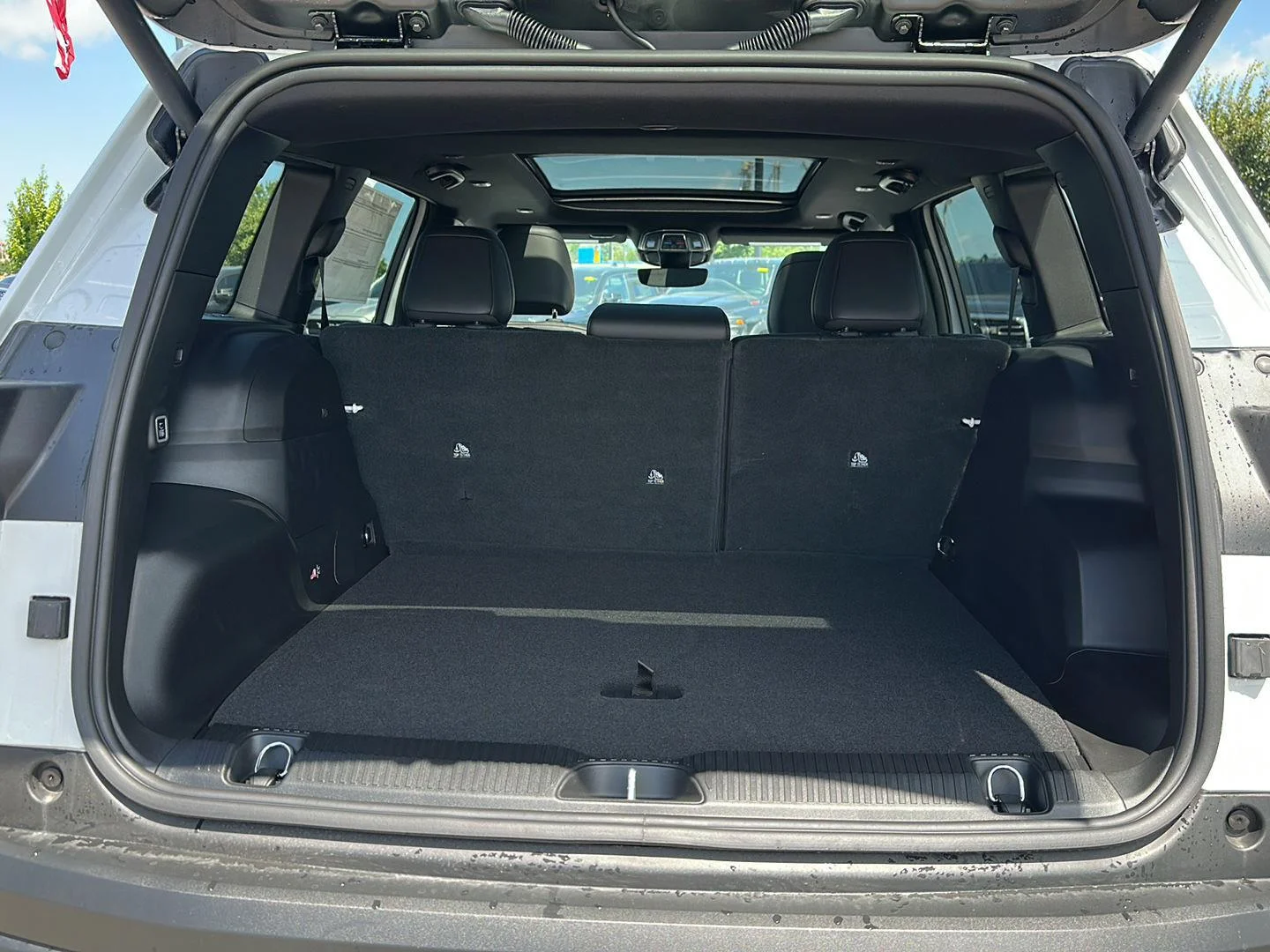 New 2026 Bright White Clearcoat Jeep Limited image 31