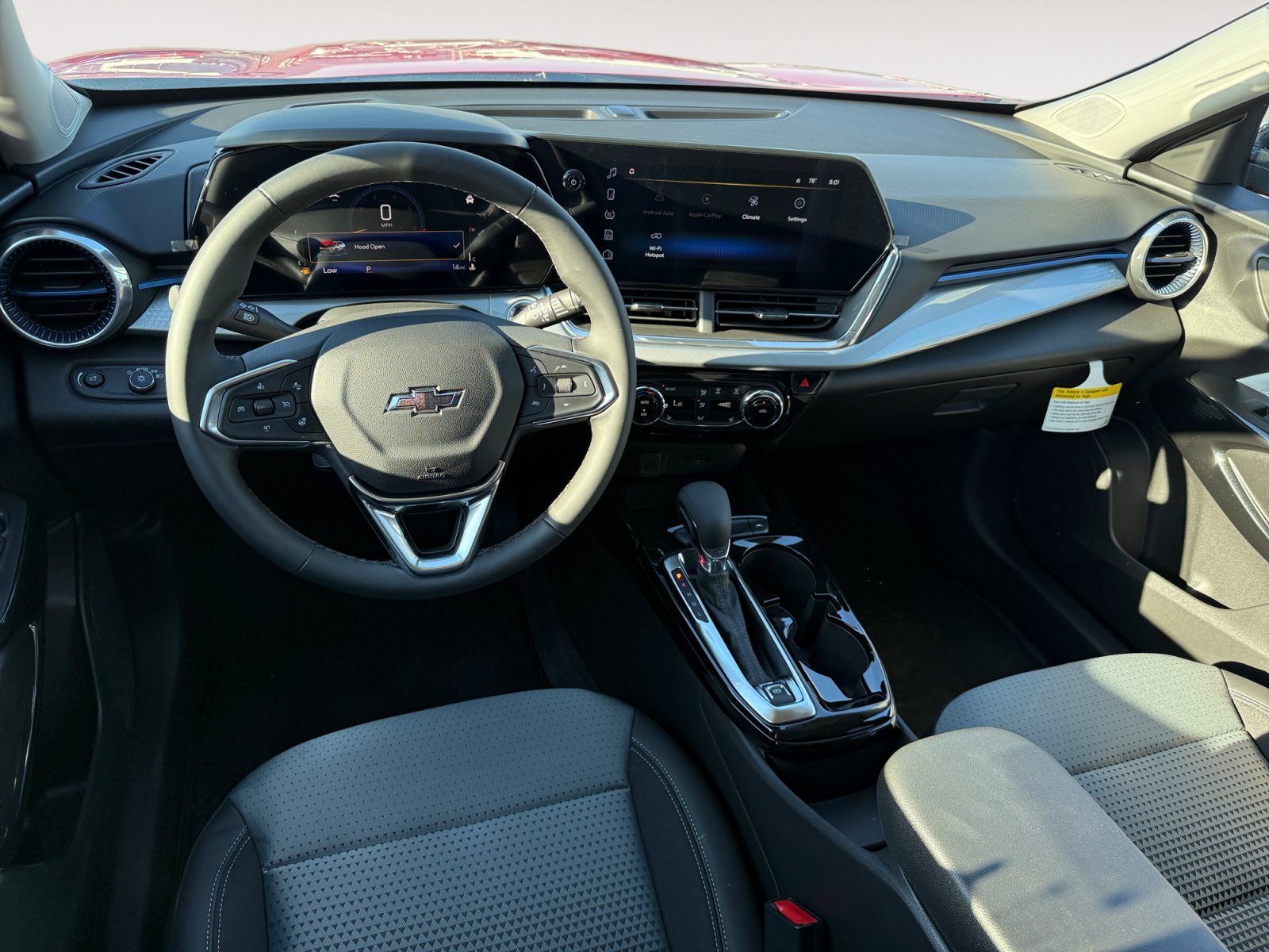 2026 Chevrolet Trax LT - Photo 15
