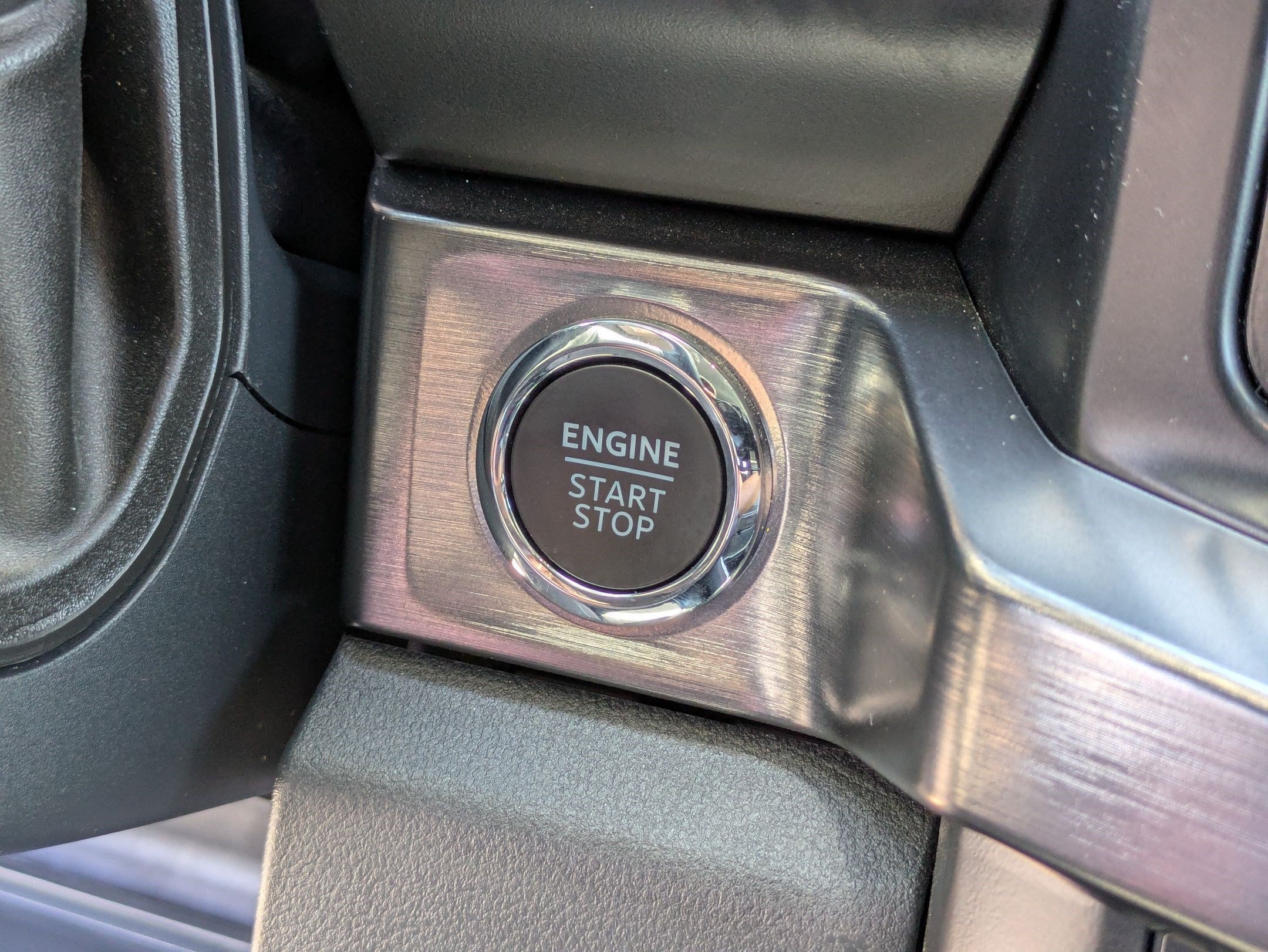 Certified Used 2025 Black Metallic Ford LARIAT image 20