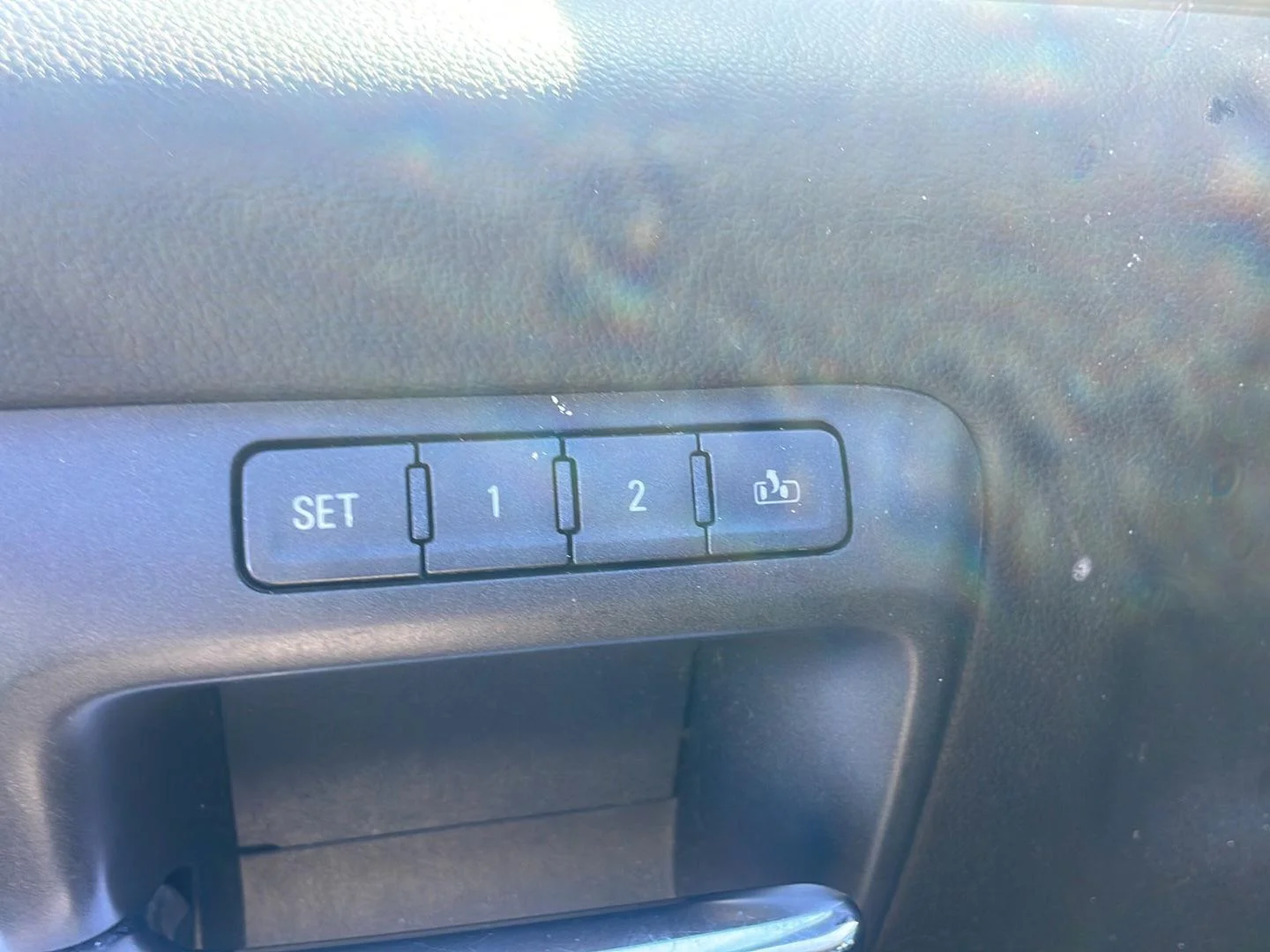 Used 2018 Summit White GMC SLT image 5