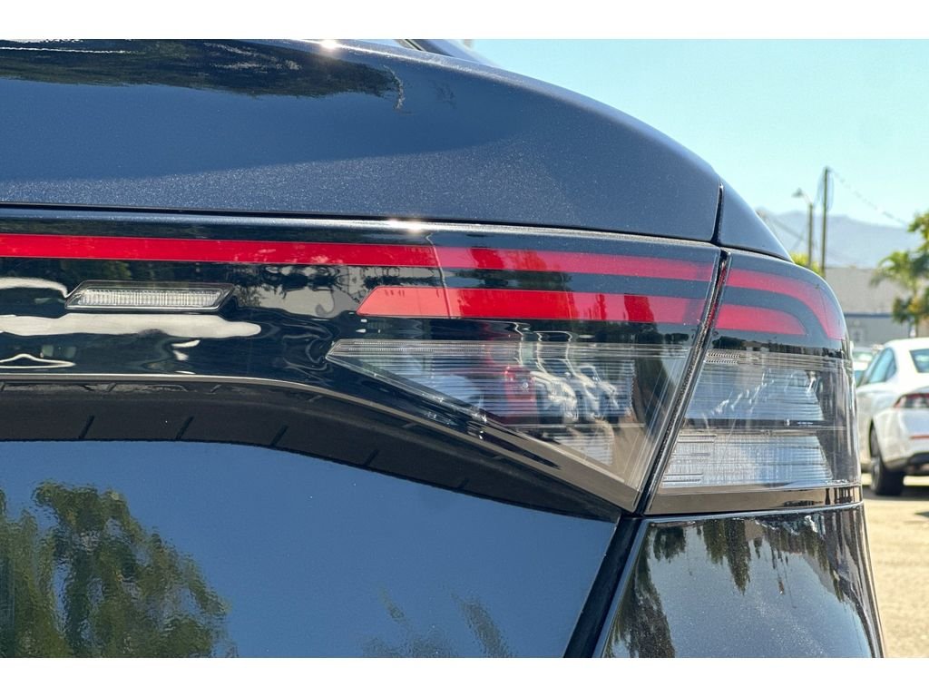 Used 2023 Crystal Black Pearl Honda EX image 16