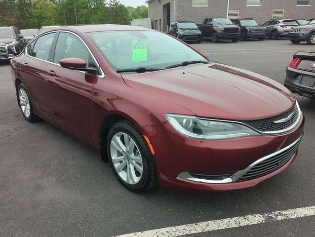 2016 Chrysler 200 Limited