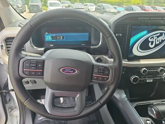 Used 2023 White Ford XLT image 15