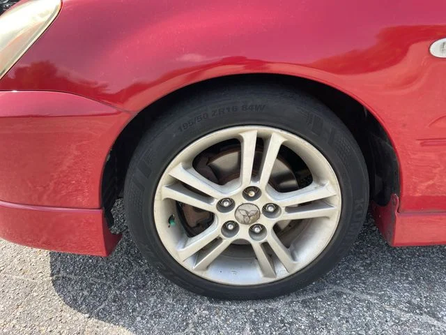 Used 2004 Red Mitsubishi Ralliart image 10