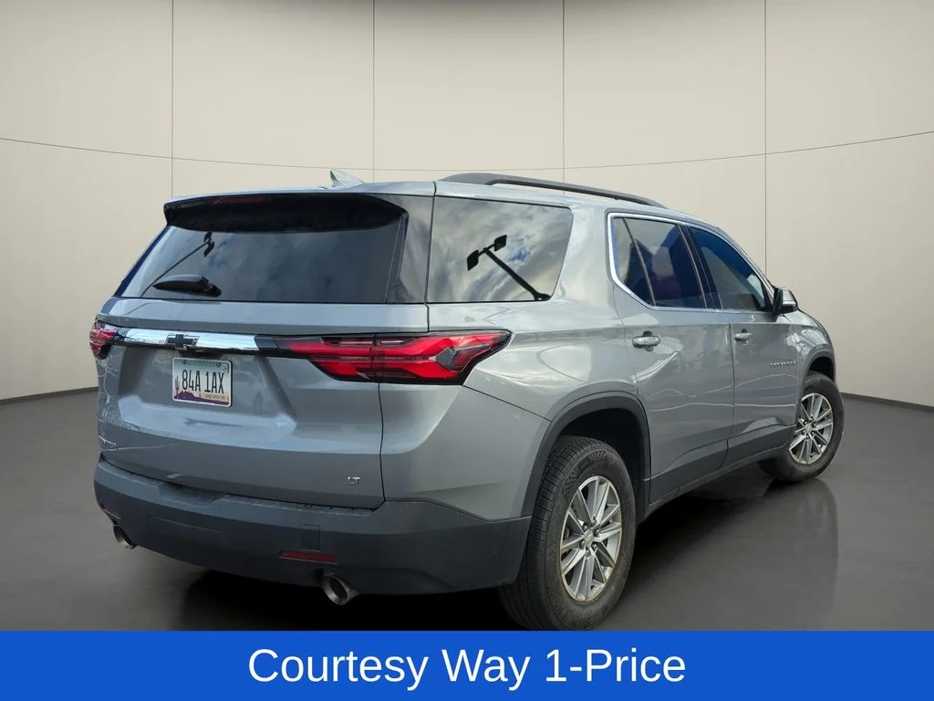 Used 2023 Gray Chevrolet LT image 9