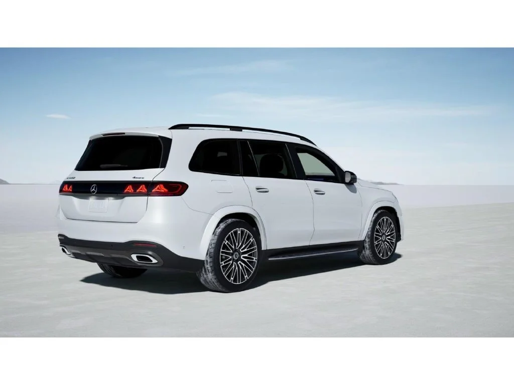 New 2027 White Mercedes-Benz GLS 450 image 21
