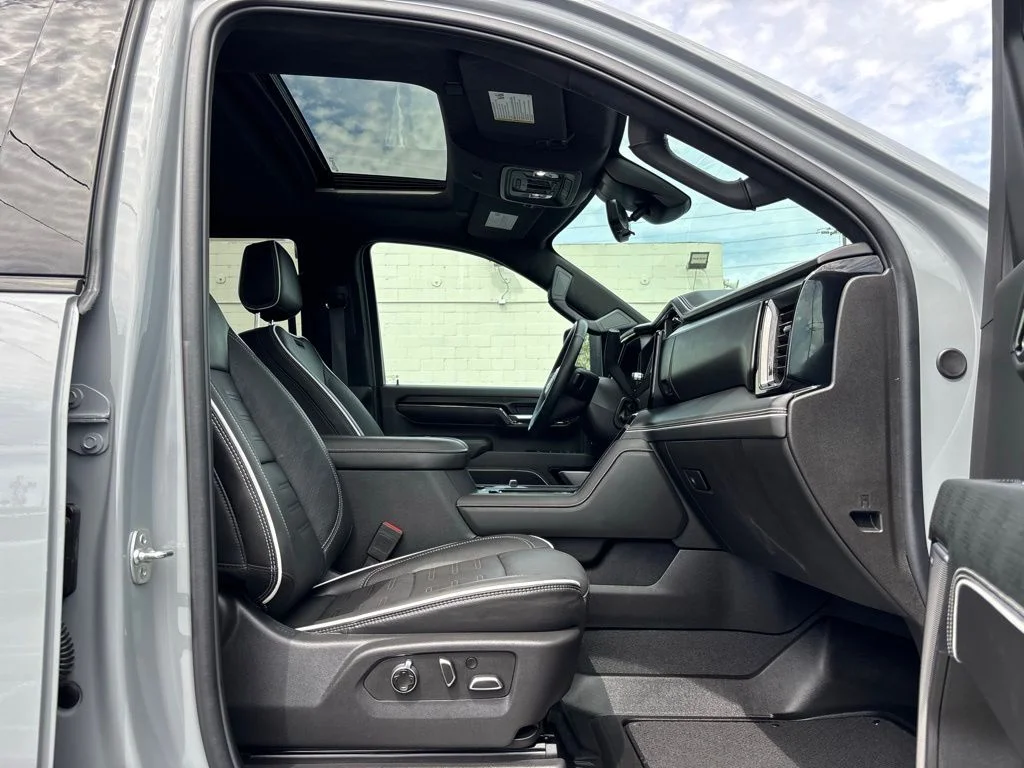 2025 GMC Sierra 2500HD AT4X - Photo 34