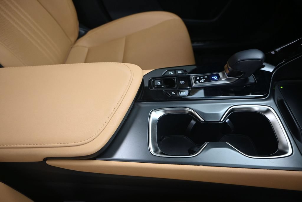2025 Lexus NX 350 - Photo 27