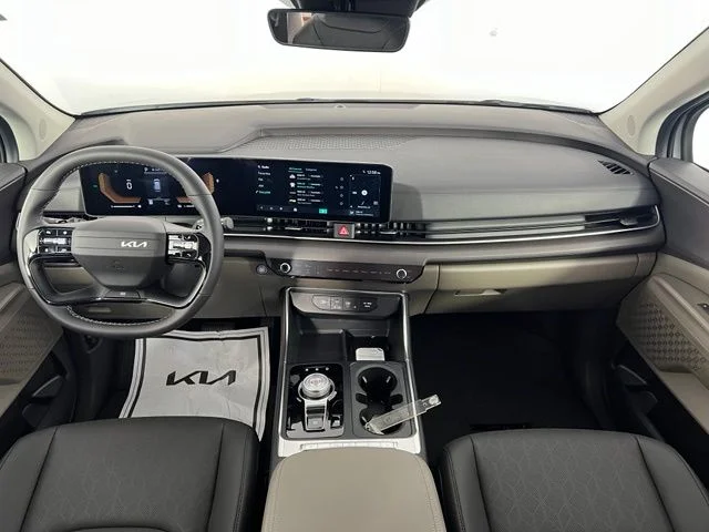New 2027 White Kia EX image 28