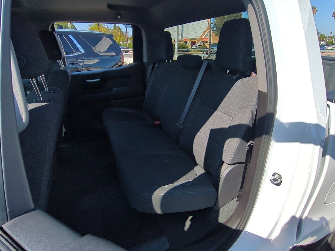 Used 2021 SUMMIT WHITE Chevrolet LT image 23