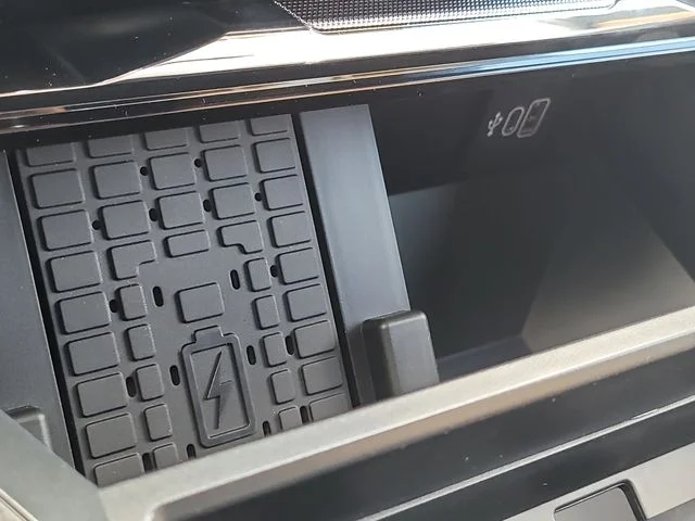 New 2026 Gray Ford Lariat image 28
