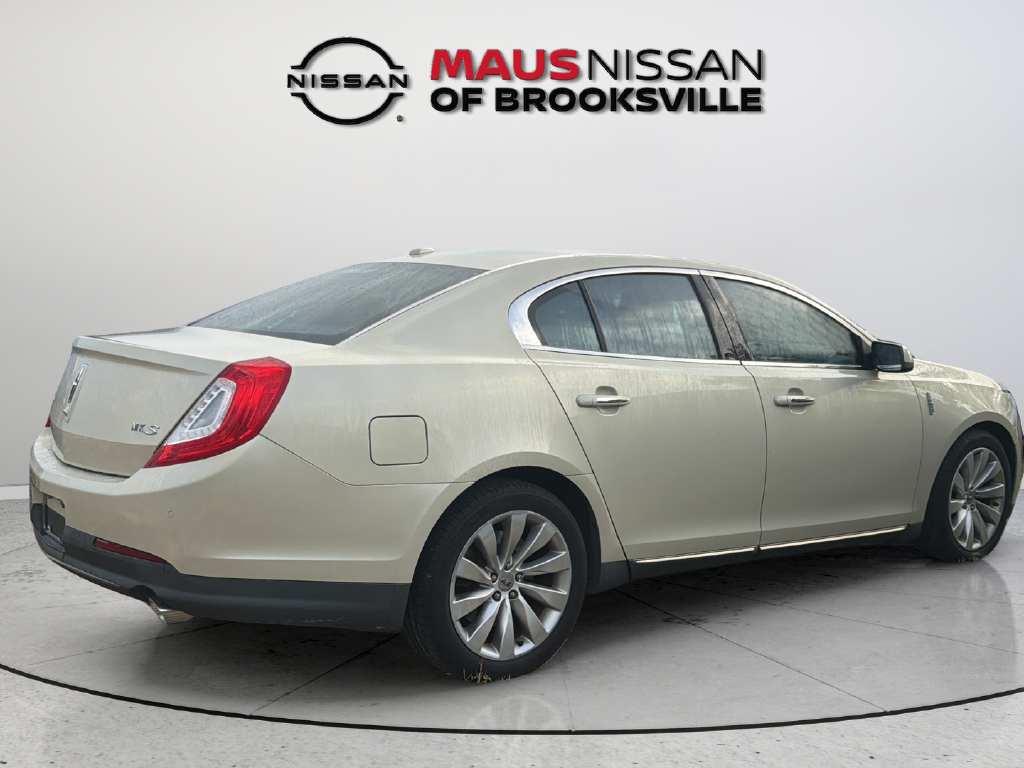 Used 2014 Silver Lincoln Base image 12