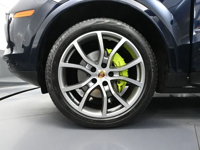 Used 2022 Blue Porsche Base image 12