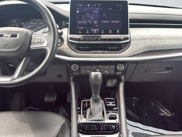 Used 2022 Black Jeep Latitude image 20