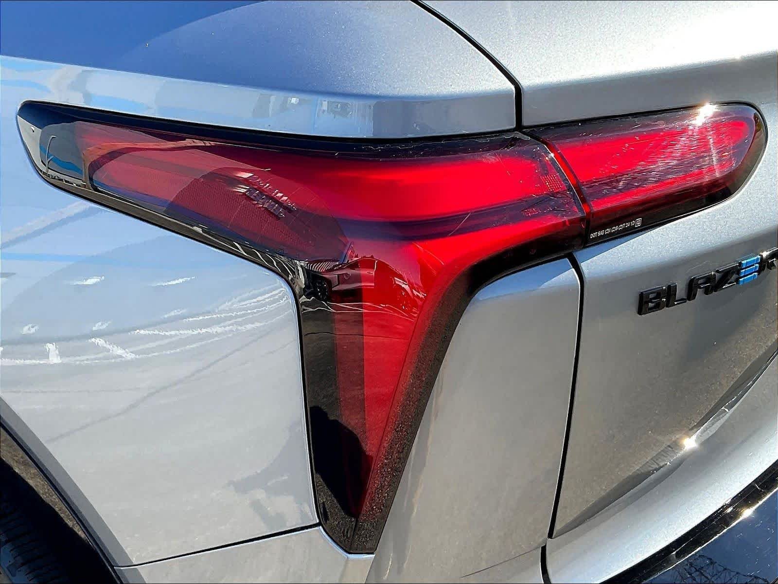 2024 Chevrolet Blazer EV RS - Photo 25