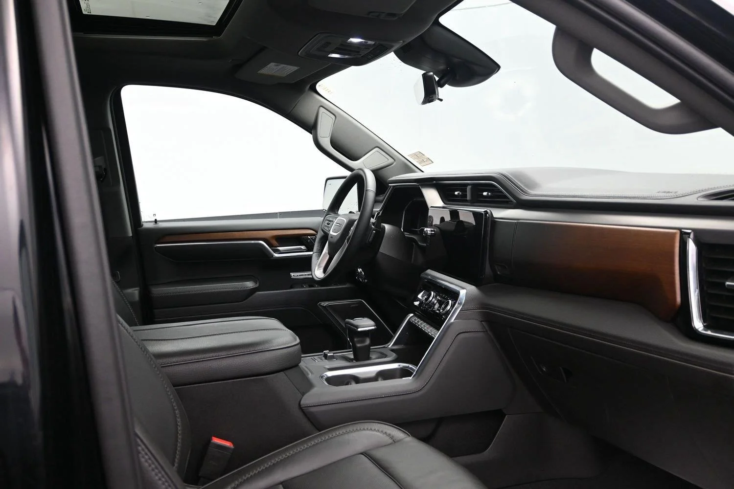 Used 2023 Onyx Black GMC Denali image 14
