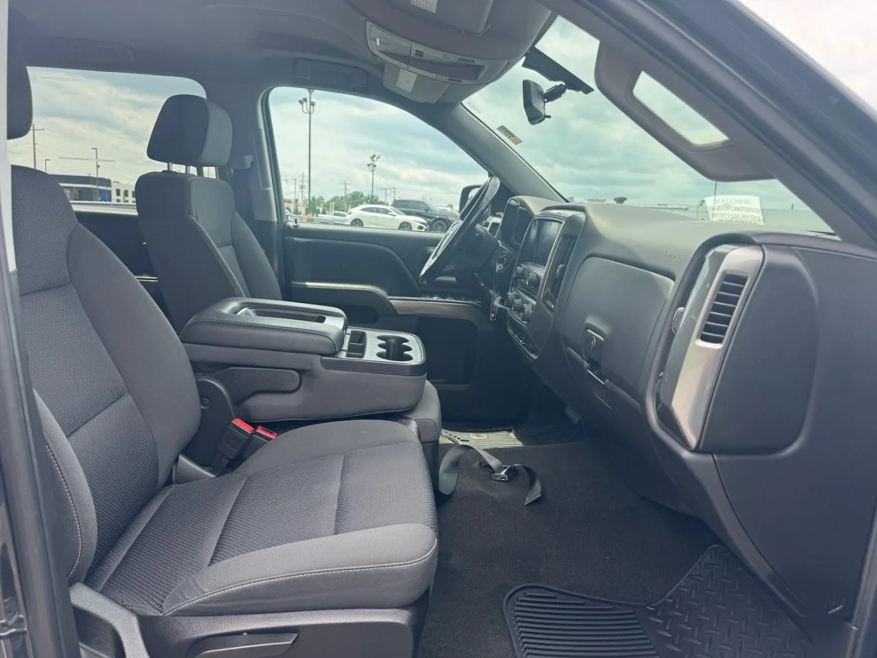 Used 2018 Graphite Metallic Chevrolet LT image 17