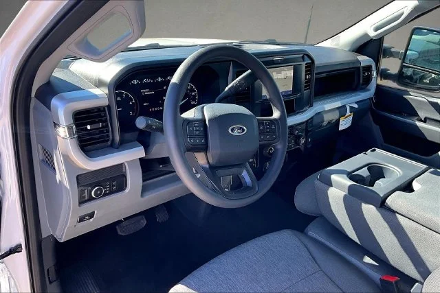 New 2026 White Ford XL image 5