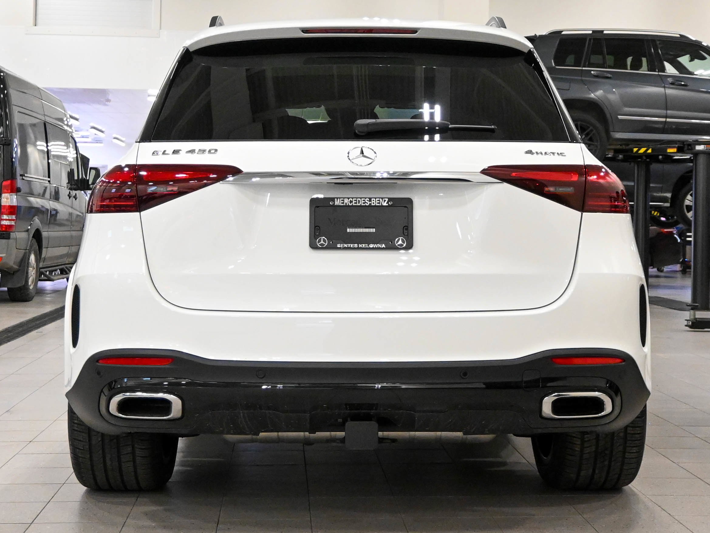 New 2026 POLAR WHITE Mercedes-Benz GLE 450 image 4