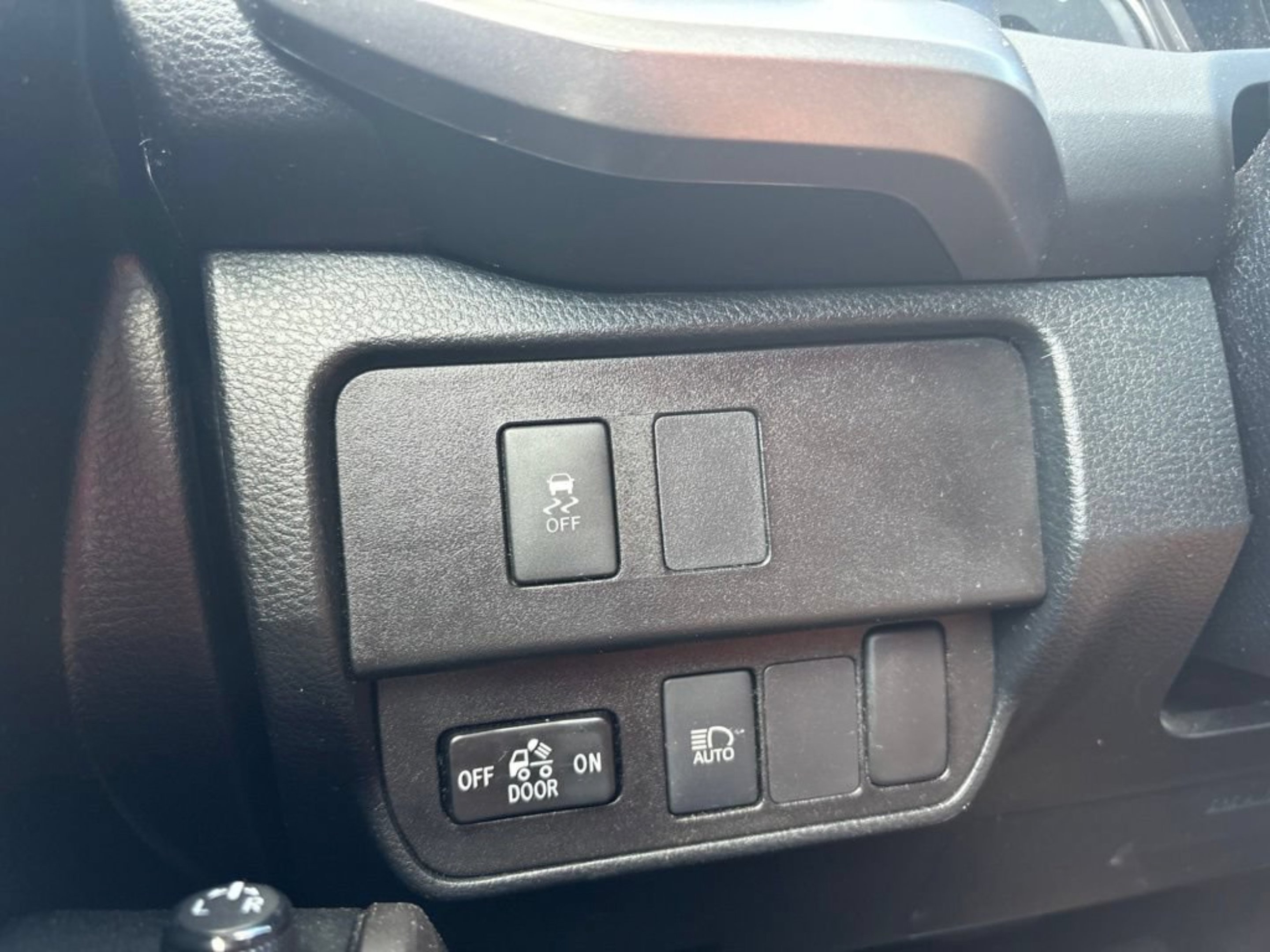 Used 2021 Barcelona Red Metallic Toyota SR5 image 19