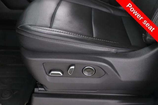 Used 2024 White GMC Denali image 20