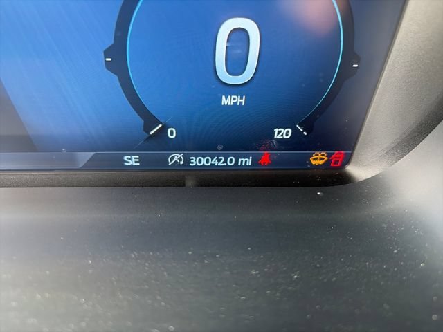 Used 2024 White Ford XLT image 16