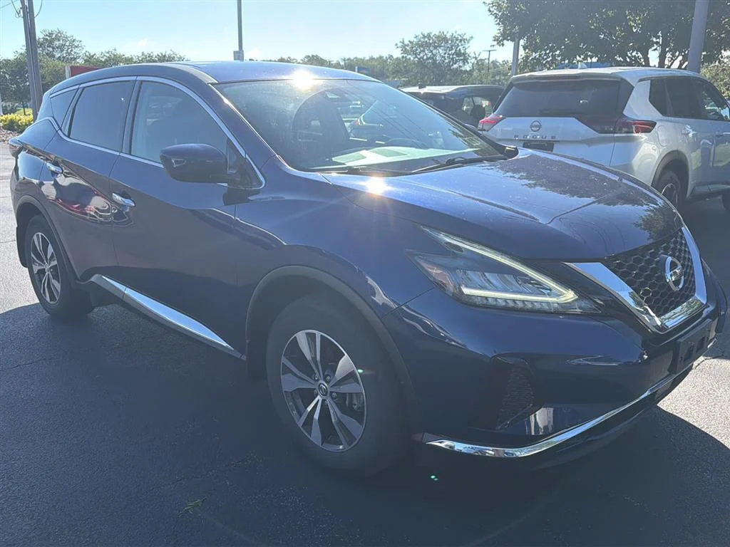 Used 2021 Deep Blue Pearl Nissan S image 2