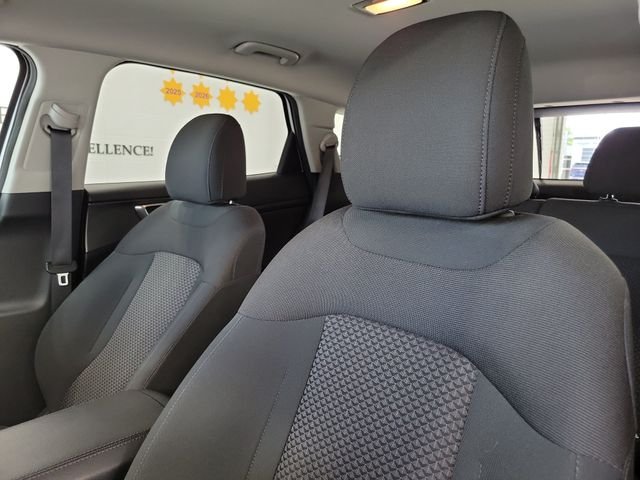 Used 2023 White Kia LX image 11