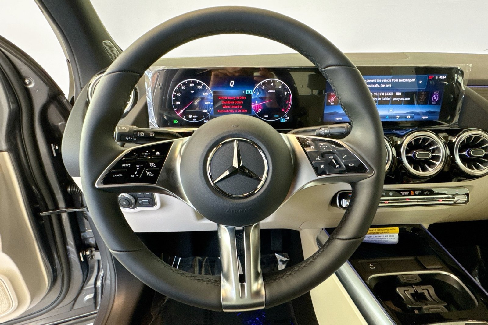 New 2026 Mountain Grey Metallic Mercedes-Benz GLA 250 image 11