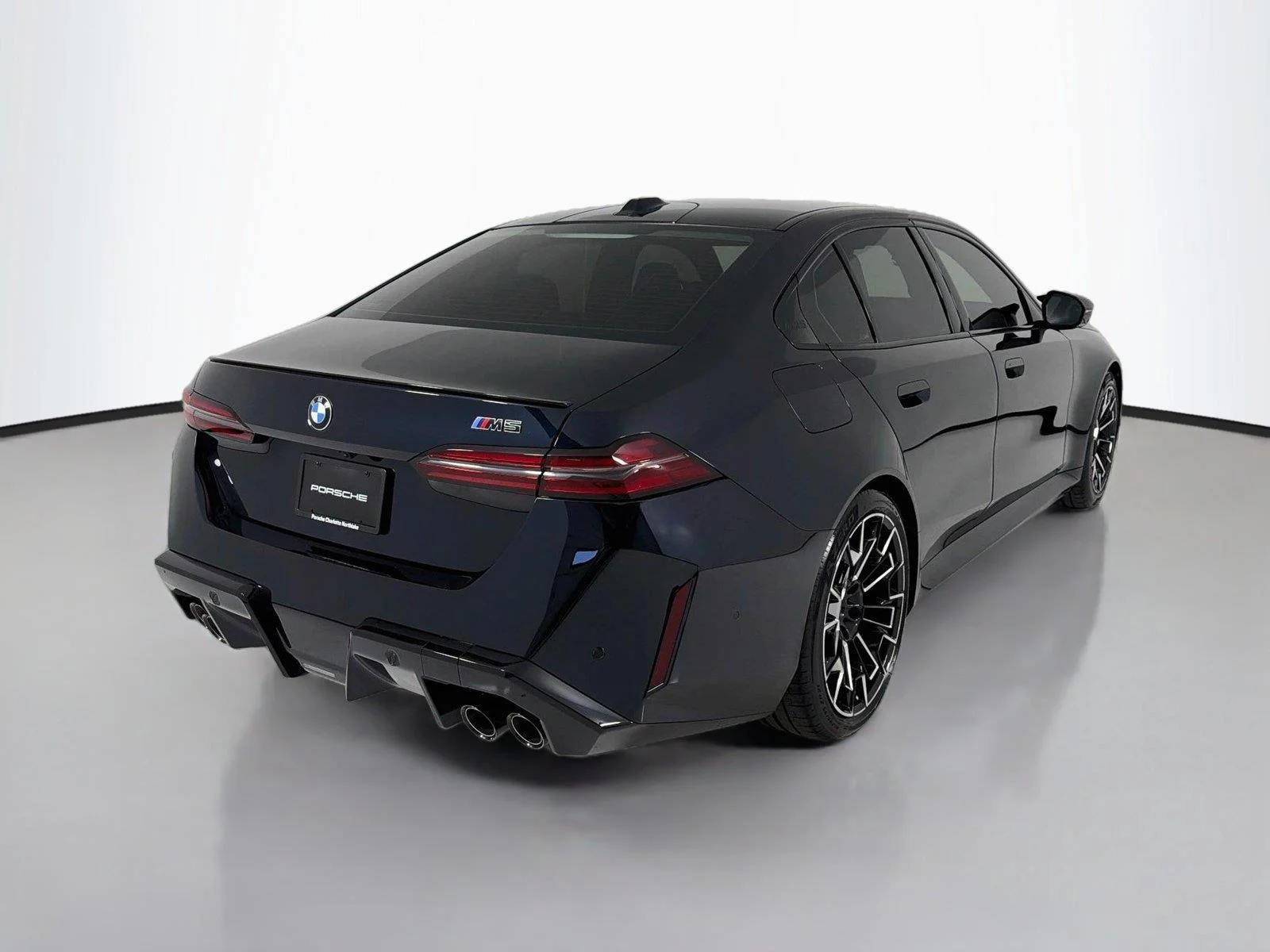 Used 2027 Carbon Black Metallic BMW  image 27
