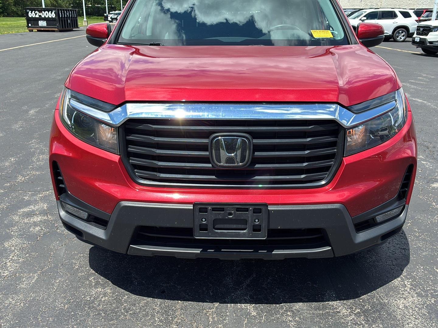 Used 2023 Radiant Red Metallic II Honda RTL image 14