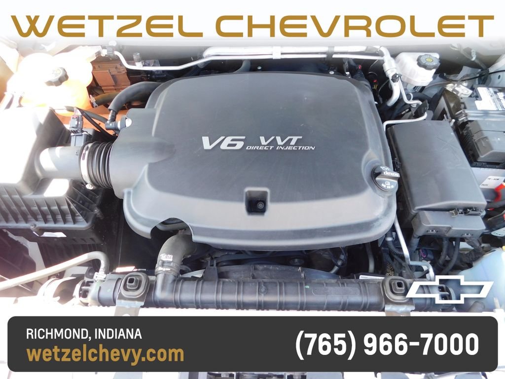 Used 2022 White Chevrolet LT image 37