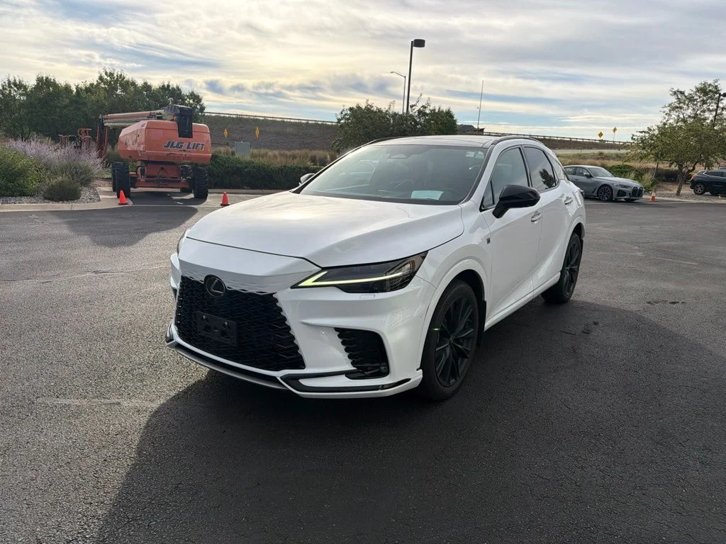 Used 2023 Ultra White Lexus 500h F SPORT Performance image 1