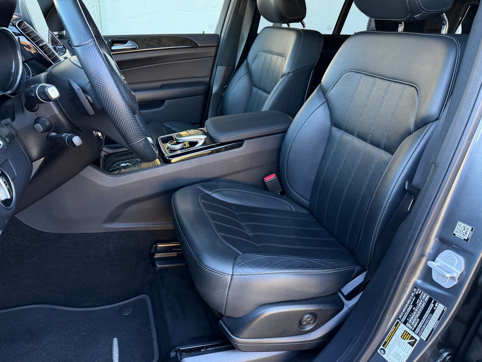 Used 2017 Gray Mercedes-Benz GLE 350 image 9