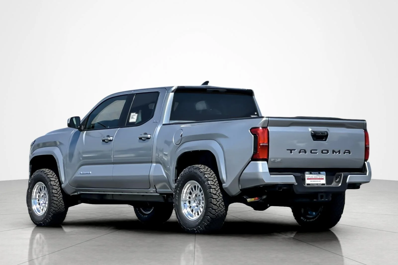 New 2026 Celestial Silver Metallic Toyota  SR5 image 3