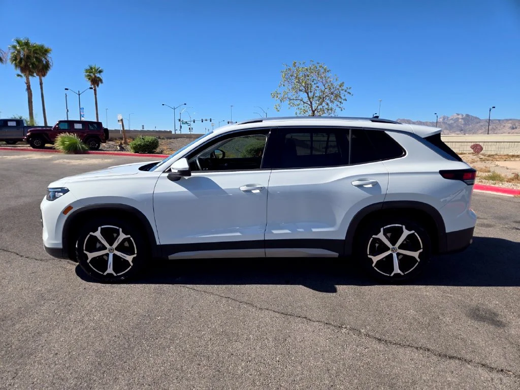Certified Used 2026 White Volkswagen SE image 3