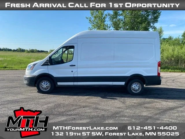 Used 2023 White Ford Base image 5