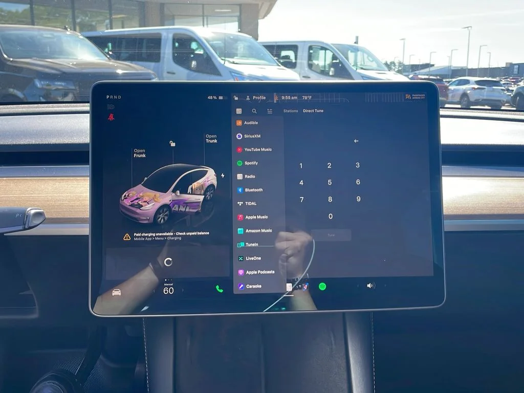2022 Tesla Model Y Long Range - Photo 18