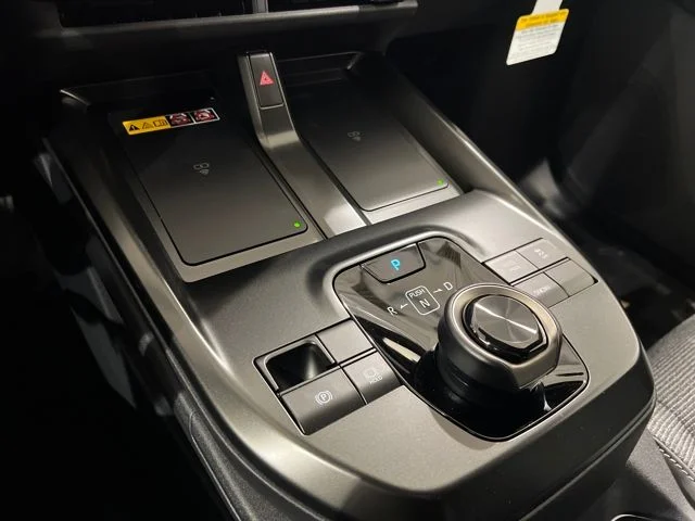 2026 Toyota bZ XLE - Photo 16