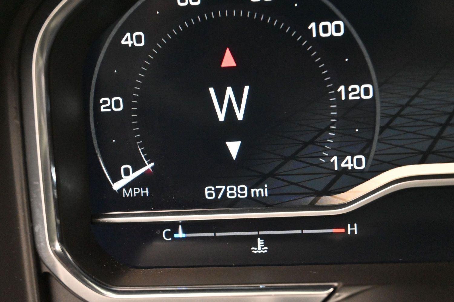 Used 2025 Onyx Black GMC Denali image 21