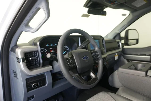 New 2026 Oxford White Ford F-250® XLT image 26