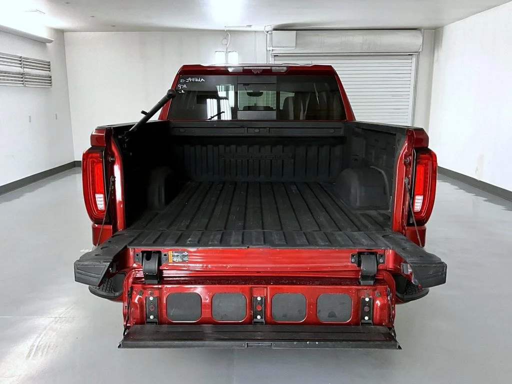 Used 2021 Red GMC Denali image 22