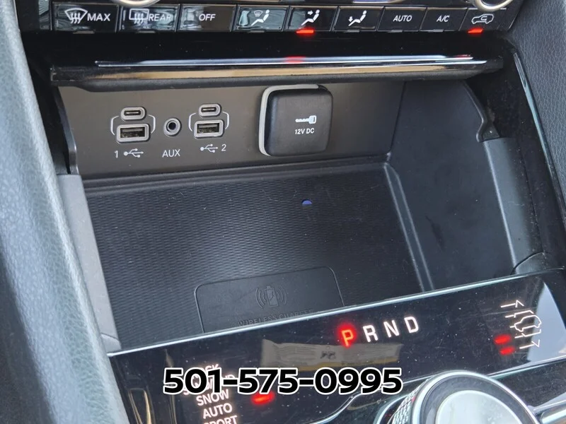 Used 2023 Silver JEEP SUMMIT 4X4 image 34